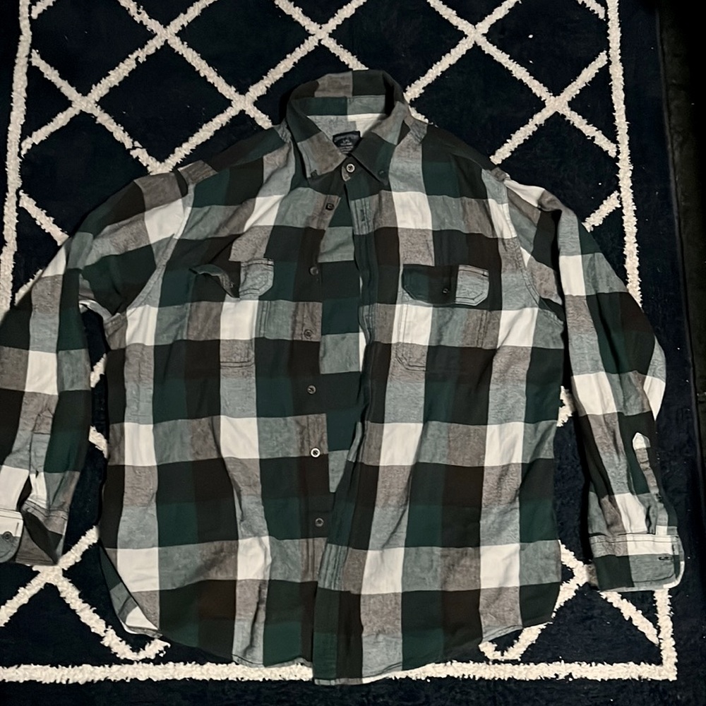 Green distress flannel